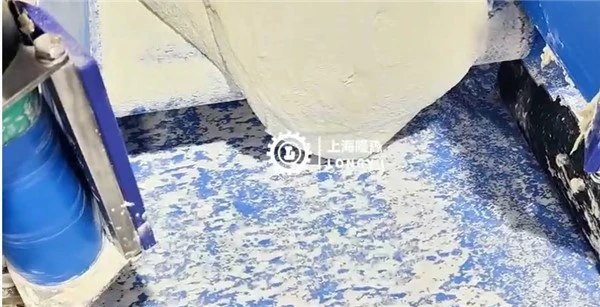 Anti-stick Flour Sprinkling Anti-stick Flour Sprinkling